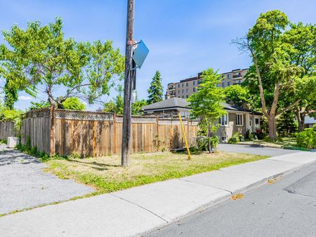 For Lease - 58 Janet Boulevard Unit# Lower Level, Toronto, Ontario - Photo 3