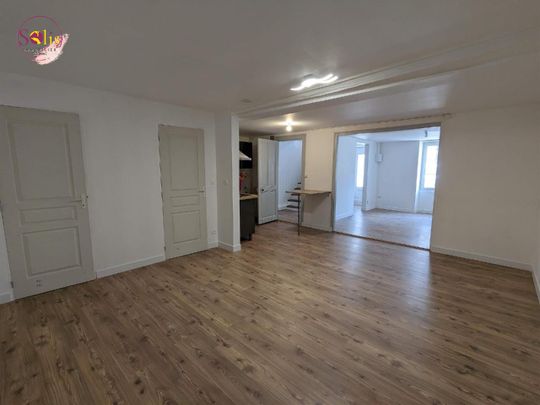 Location Maison 3 pièces 93m² COGNAC 16100 - Photo 1