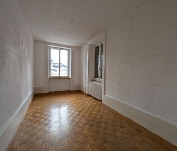 Appartement quatre pièces vétuste - Photo 5