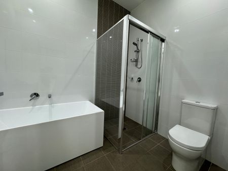 G06/12 East Street Granville - Photo 5