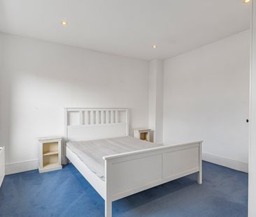 Claverdale Road, London, SW2 - Photo 3