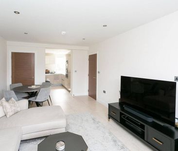 2 bedroom flat to rent - Photo 3