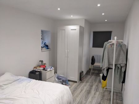 Palmertson road, Southampton - Photo 2