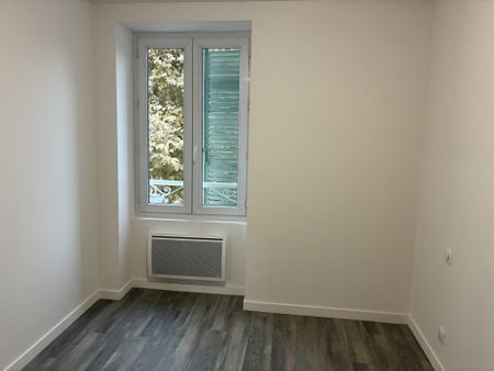 Location Appartement 2 pièces 48m² BRIOUDE 43100 - Photo 4