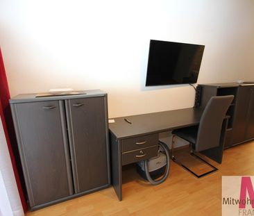 Nettes Apartment mit guter Verkehrsverbindung - Photo 3