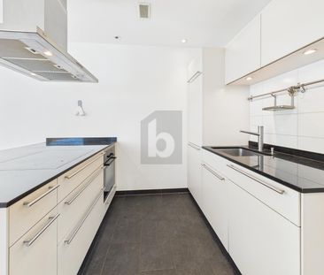 LIGHT-FLOODED WITH TERRACE - Photo 4