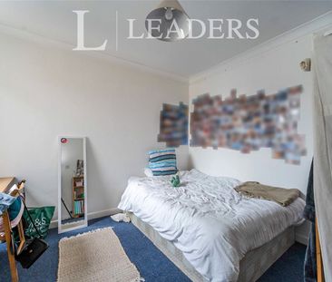 5 bedroom house to rent Francis Avenue, Southsea, PO4 - Photo 2