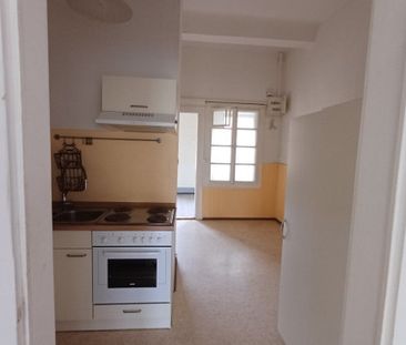 Sonnige, günstige Kleinwohnung mit Küchenblock, Badezimmer mit Dusc... - Photo 4