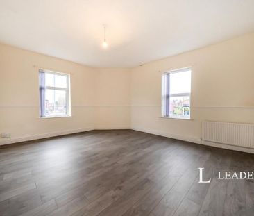 4 bedroom terraced house to rent - Photo 3