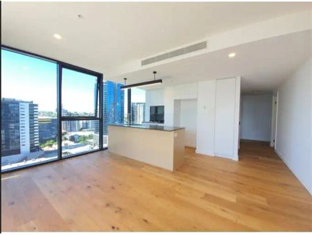 “A Stylish Apartment Located in The Heart of Brisbane, Brisbane State High School Catchment.” - Photo 2