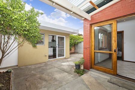 Double-Fronted 3 bed Brick Edwardian - (Available Now) - Photo 5