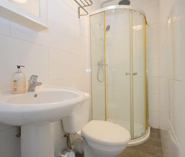 1 bedroom property to rent - Photo 5