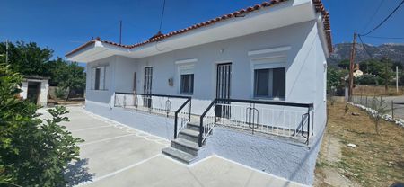 Μονοκατοικία για ενοικίαση Γυμνό (Αμάρυνθος) - Photo 2