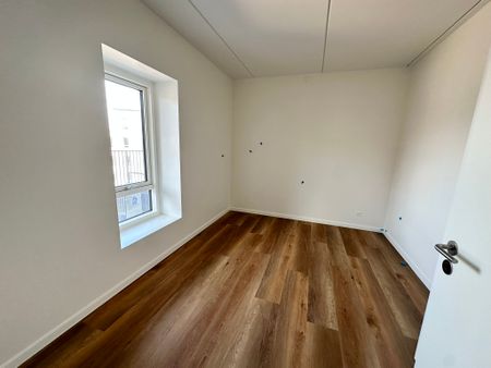 Skøn 3-værelses lejlighed med panoramaudsigt og altan - Photo 3