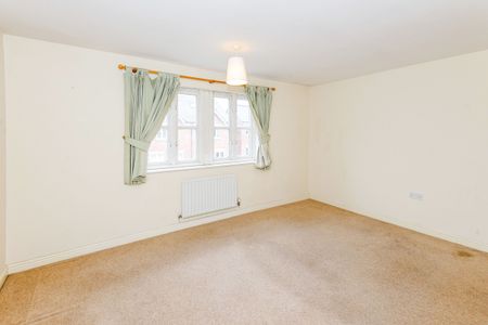 4 bedroom house to rent Lion Court, Worcester, WR1 - Photo 3