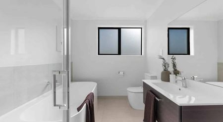 Great Location - Photo 5