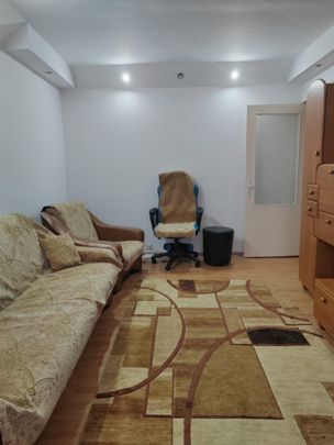 Apartament 2 camere, etaj 3/4, zona Republicii Ploiesti - Photo 1