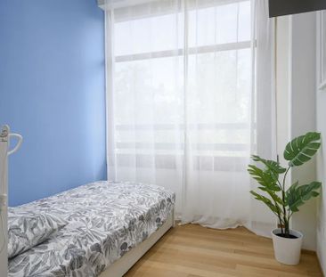 Viale Francesco Redi, Florence, Tuscany 50144 - Photo 2