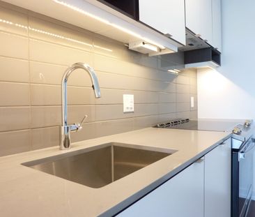 For Lease - 4065 Confederation Parkway Unit# 1309, Mississauga, Ont... - Photo 3