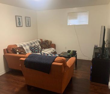 For Lease - 18 Myrtle Avenue Unit# Lower, St. Catharines, Ontario - Photo 4