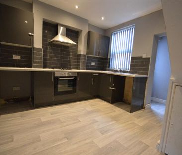 2 bedroom terraced house to rent - Photo 6