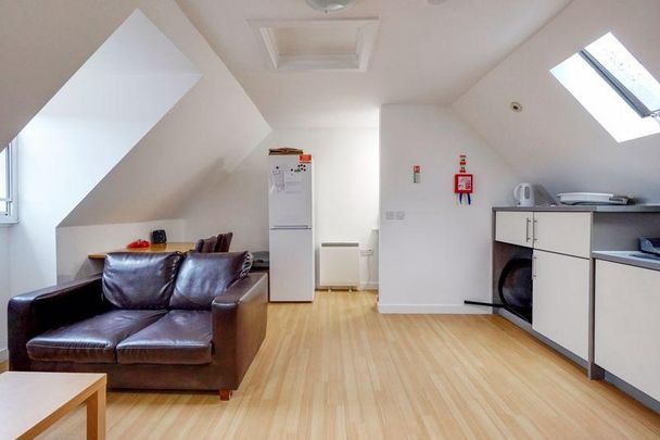 2 bedroom apartment to rent - Photo 1