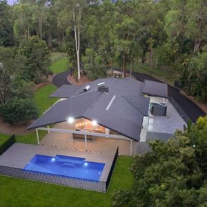 Luxury Acreage Living - Photo 3