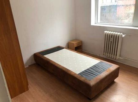 Apartament 2 camere, decomandat, 40 mp, zona strazii Grigore Alexandrescu - Photo 3