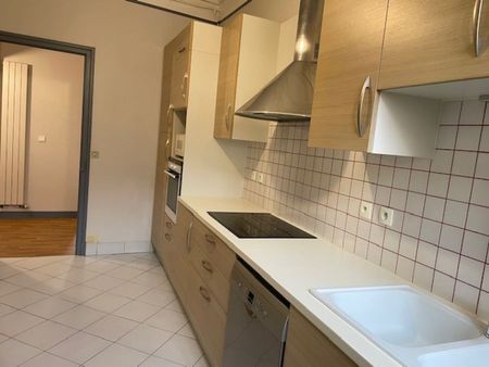 EMPLACEMENT ET SURFACE EXCEPTIONNELS ! - Photo 4