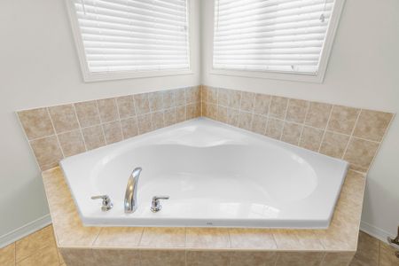 For Lease - 36 Capistro Street, Brampton, Ontario - Photo 5