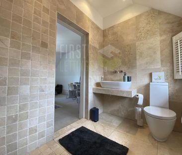 6 bedroom detached house to rent - Photo 3