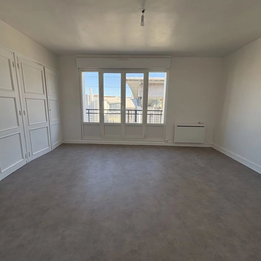 Location Appartement 3 pièces 72m² BOULOGNE SUR MER 62200 - Photo 1