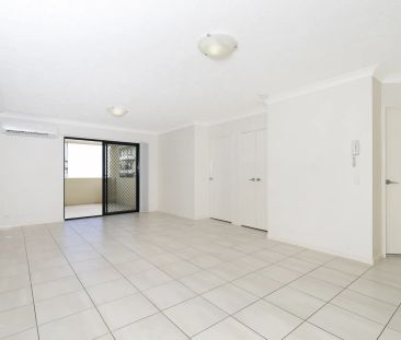 6/84 Brookfield Road, Kedron. - Photo 3