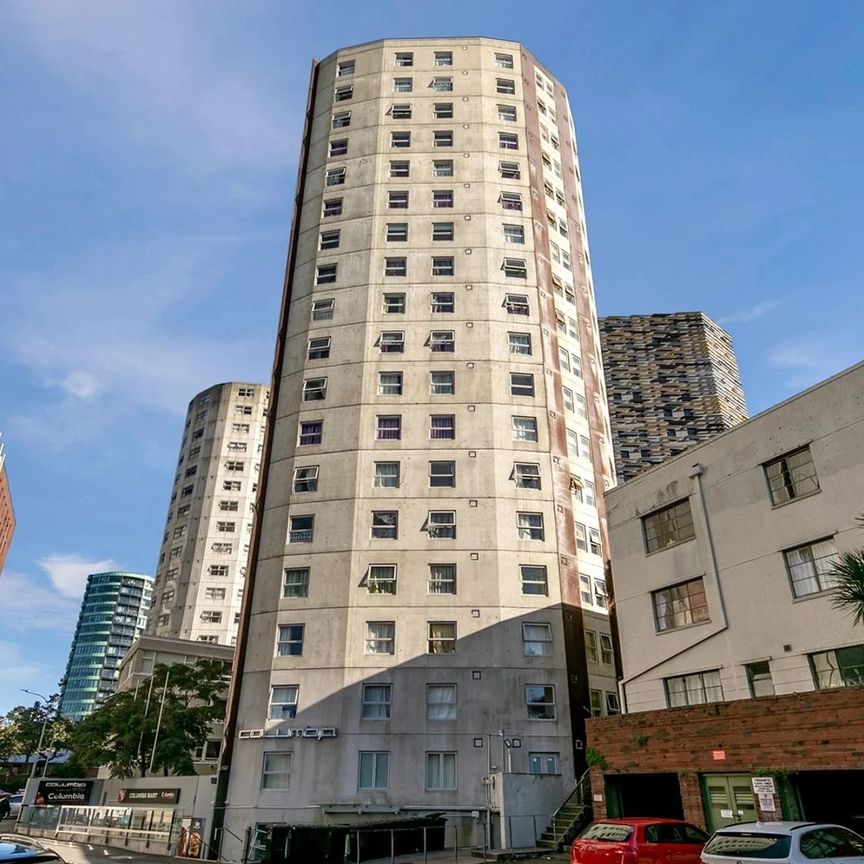 Neat and Fresh Apartment at Whitaker - Photo 1