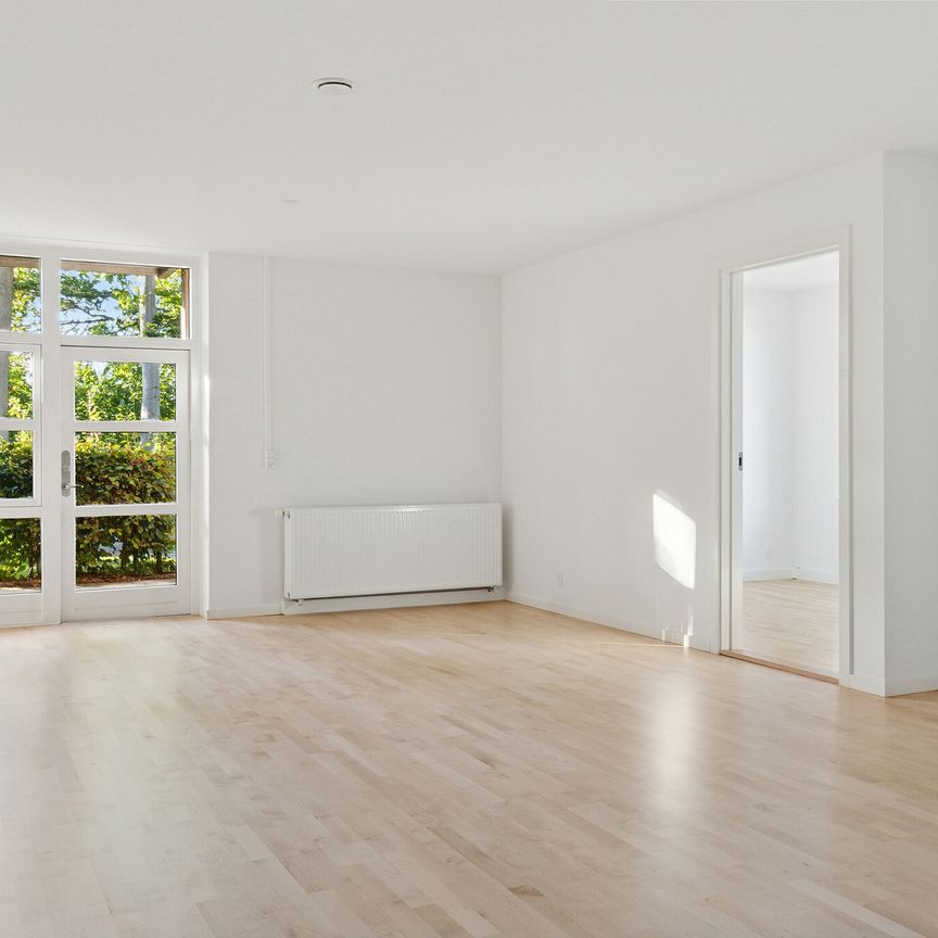 Familievenlig 4-værelses lejlighed i Dianalund - Photo 1