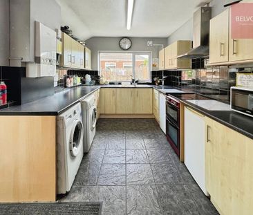 1 bedroom in a house share to rent - Photo 6