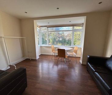 1 Bed Flat, Hendon, NW4 - Photo 1