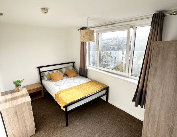 Lisson Grove 1 - Photo 1