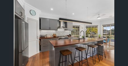 Rare Lifestyle Opportunity (includes gardener) - Photo 3