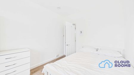 RM3 Woodstock Court | Lee | London | SE12 9HT - Photo 2