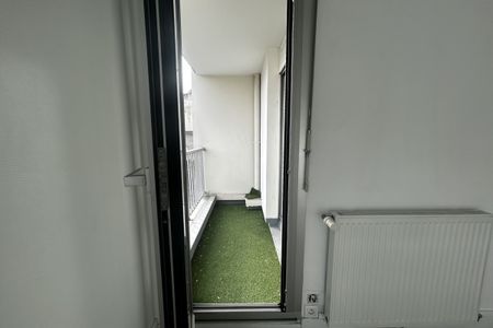 QUARTIER FONDAUDEGE : APPARTEMENT TYPE 3 DE 70m2 M2 - 1 220 - Photo 4