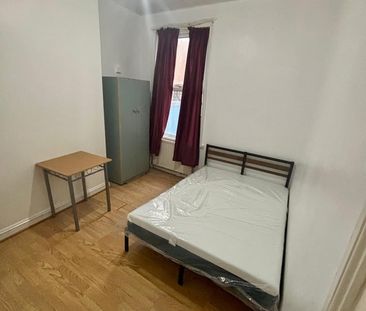 6 Bed Detached House, Bracey Street, N4 - Photo 2