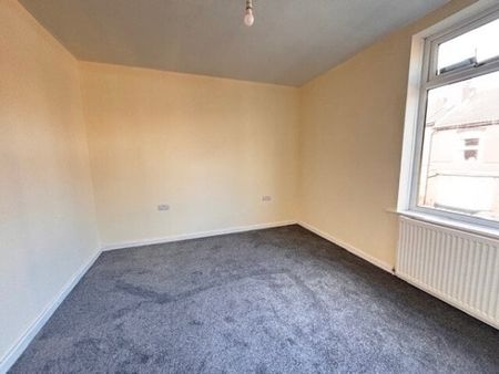 Lime Street, Sutton-In-Ashfield, NG17 4GA, Property for rent - Photo 3