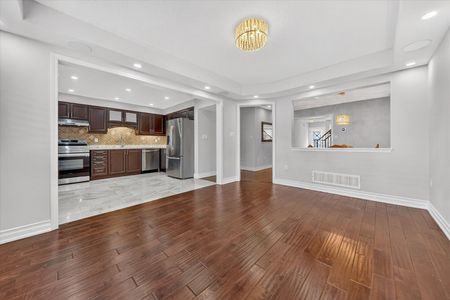 For Lease - 20 Ponymeadow Way, Brampton, Ontario - Photo 5