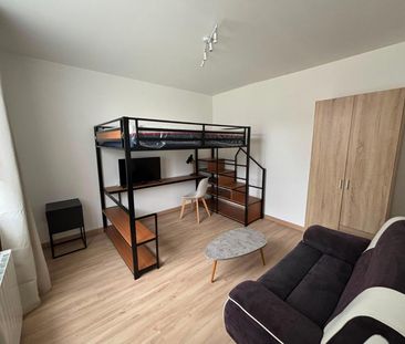 Location Appartement 1 pièce 25m² EQUEURDREVILLE HAINNEVILLE 50120 - Photo 1