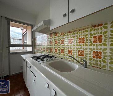 Location Appartement 2 pièces 42m² BRIVE LA GAILLARDE 19100 - Photo 5