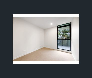 Contemporary Box Hill Apartment at 999 - Photo 4