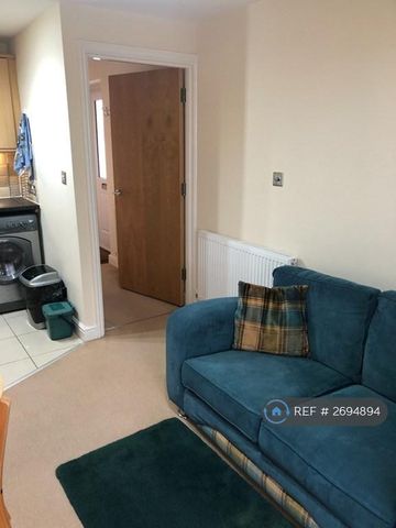 1 bedroom flat to rent - Photo 3