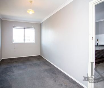 So Convenient to Everything! - Photo 2