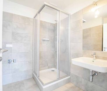 Erstbezug nach Sanierung: Schöne 2-Zimmer-Wohnung mit Top-Anbindung - Photo 6